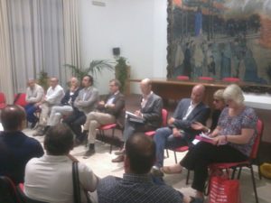 Apicoltura - visita Commisisone UE a Zafferana (1)