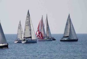 Cefalù-un-momento-della-Regata-in-oggetto1-670x458