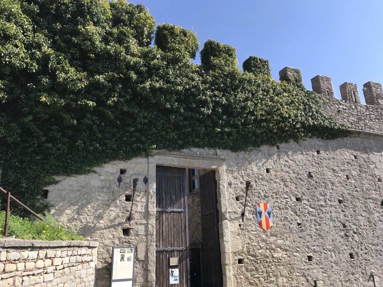 Castello Federico III d'Aragona Montalbano Elicona