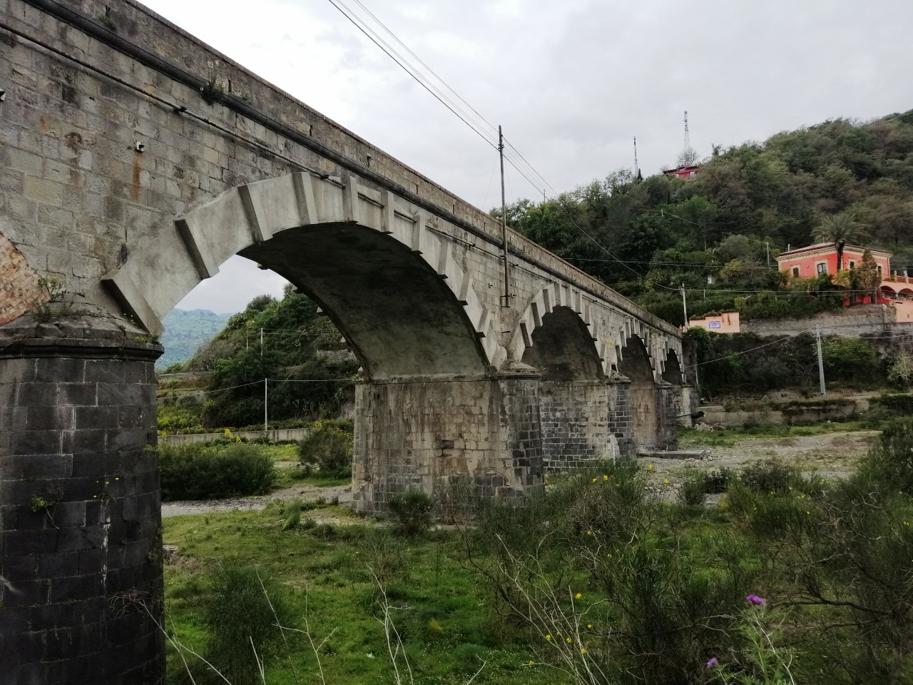 Ponte-Petrolo-SS-185-territorio-di-Graniti