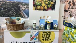 Gal-Aci-Limone-Etna.jpeg