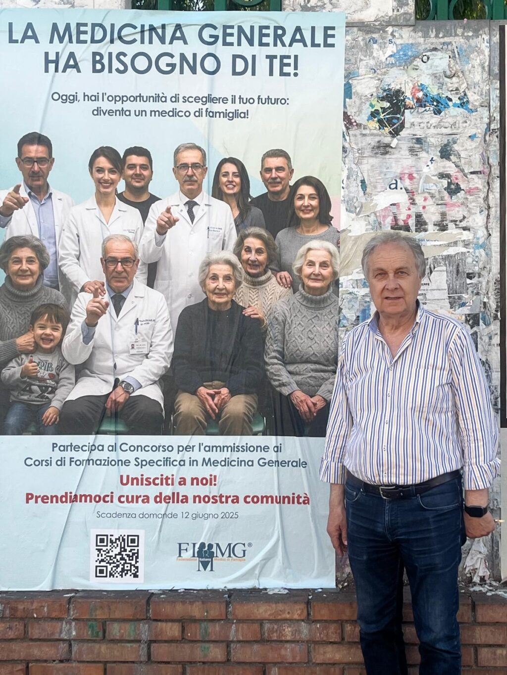 Giacomo Caudo col manifesto - 1