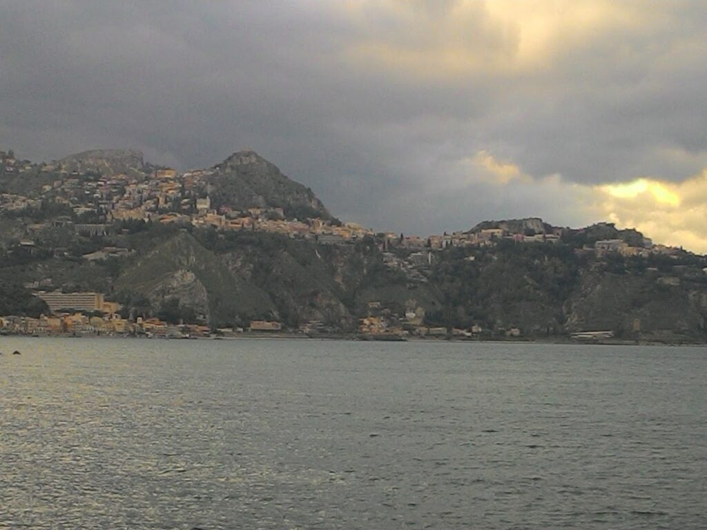 Taormina e Giardini Naxos