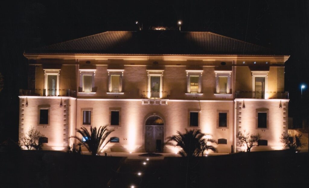 Palazzo Perno - sede direzionale della BCC dei Castelli e degli Iblei a Mazzarino