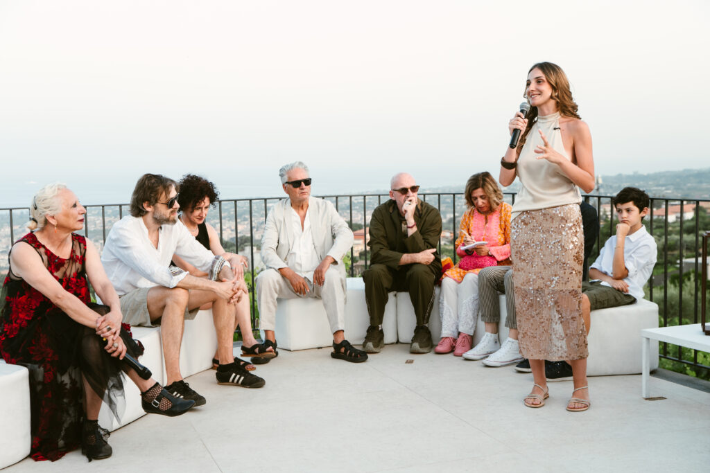Gaia Gualandris con gli artisti (1)